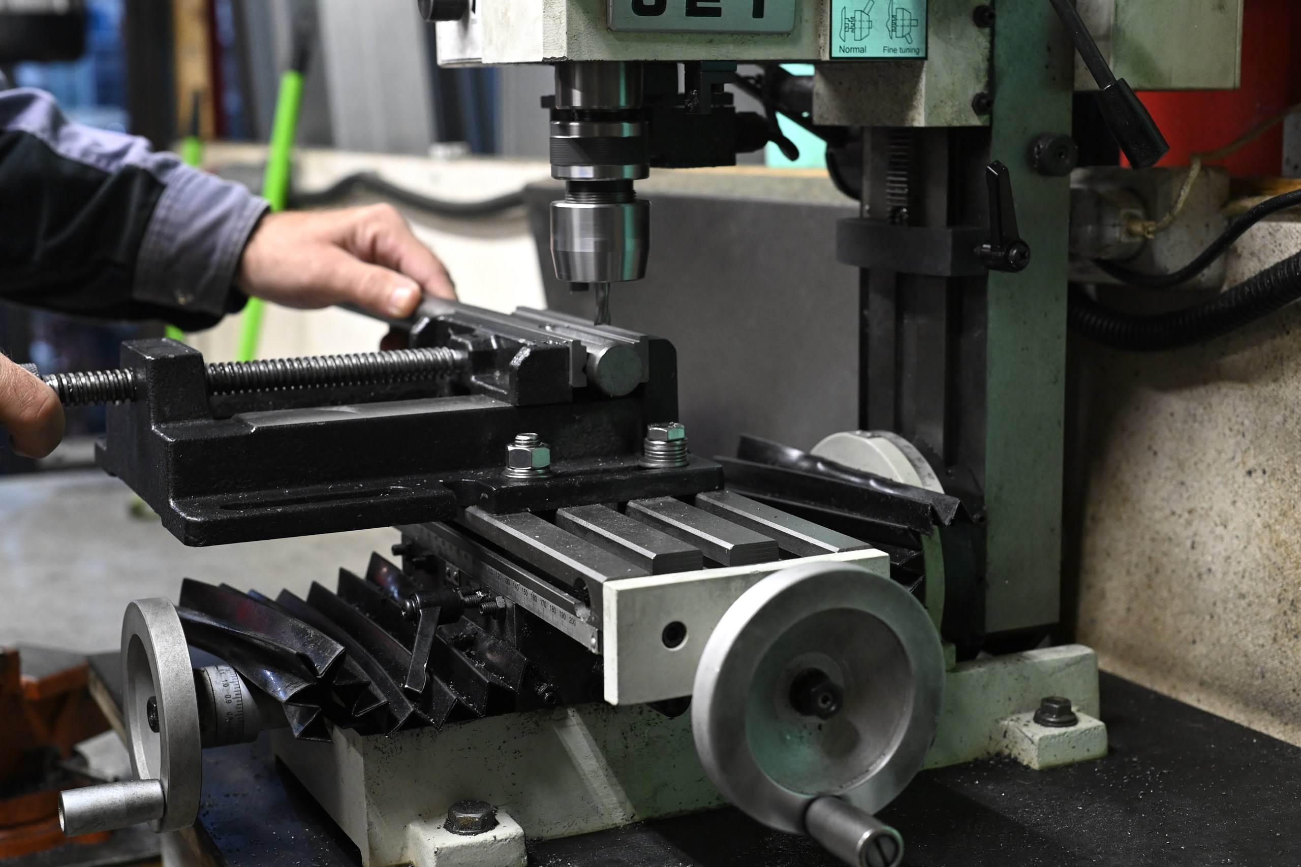 О компании ЮНИГЕЙТ